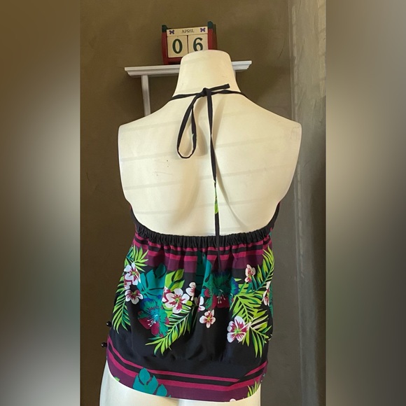 OLD NAVY Women's XS Halter Top Tropical Print Floral Backless V Neck - Picture 11 of 11